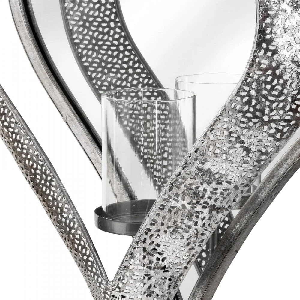 HI Large Antique Silver Heart Tealight Holder - Image 2