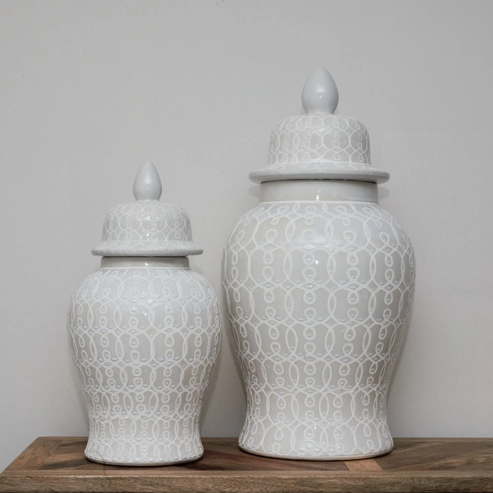 Large White Patterned Ginger Jar - Image 3